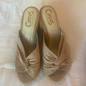 Circus by Sam Edelman wedge